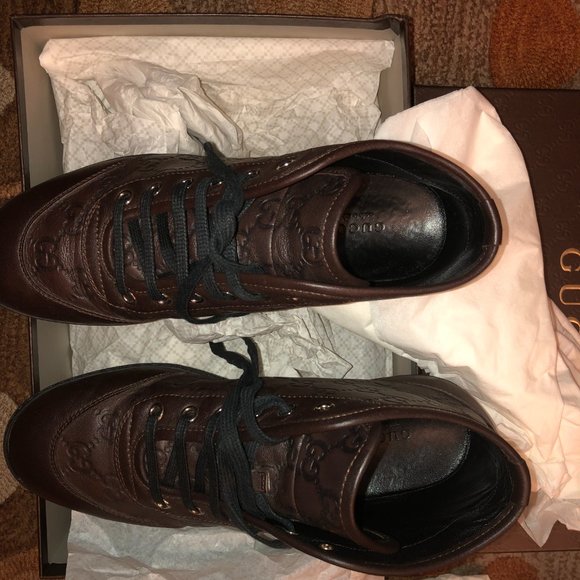 Gucci Brown Leather GG boots size 37 in original GG box/ wrapping New Authentic - Picture 2 of 16